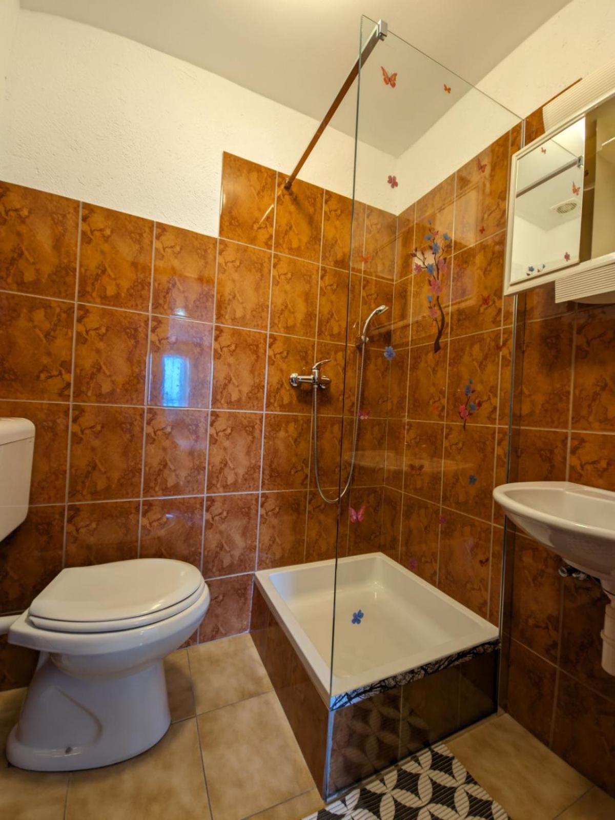 Apartments Nena Смолянац Экстерьер фото